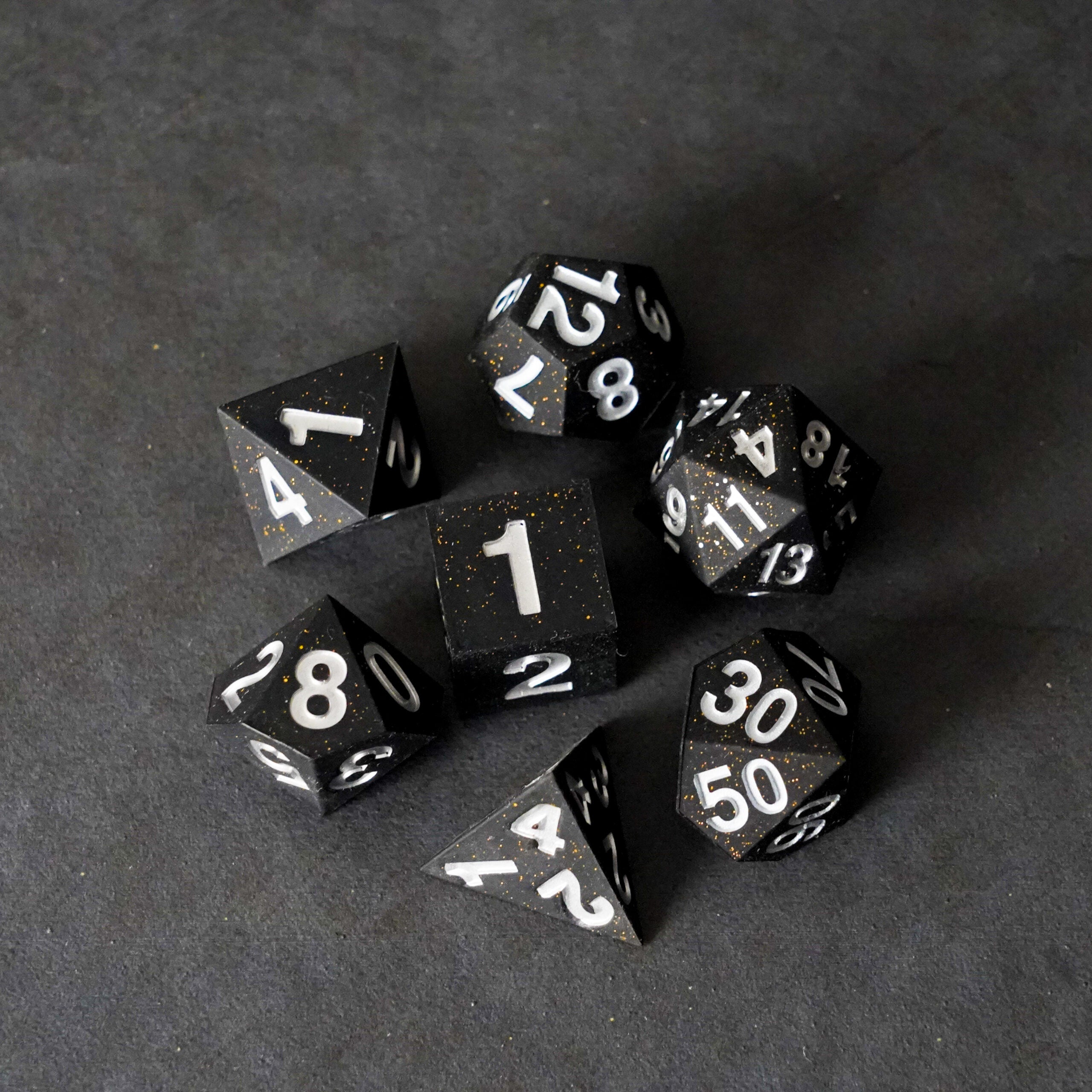 Sharp Edge Silicone Rubber Dice Set: Gold Scatter