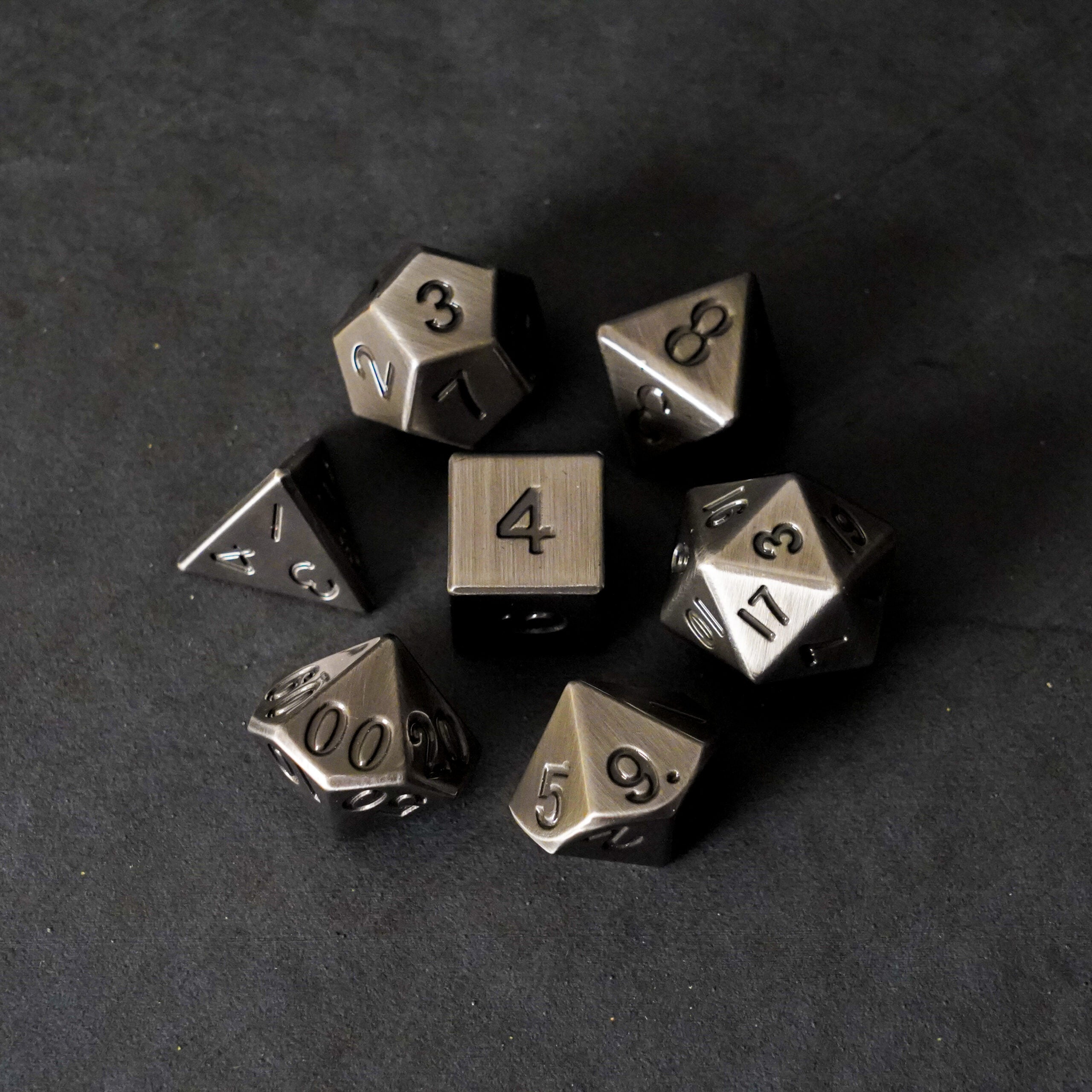 Antique Silver 16mm Polyhedral Dice Set