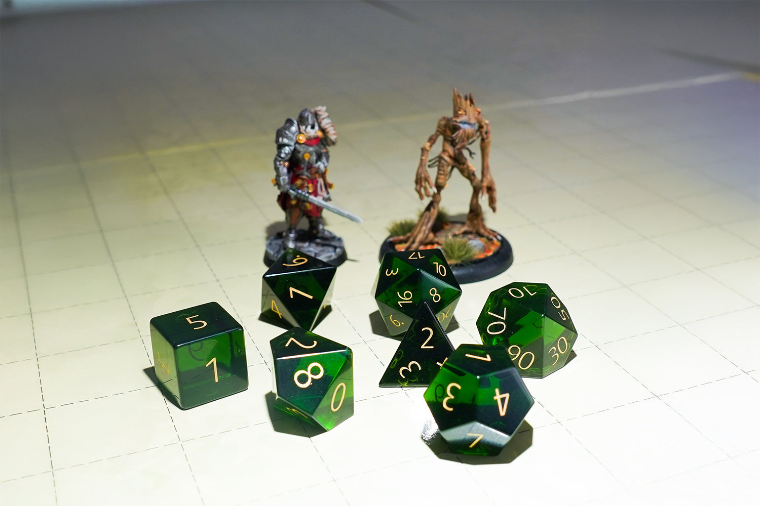 Zircon Glass Birthstone Dice: August- Peridot