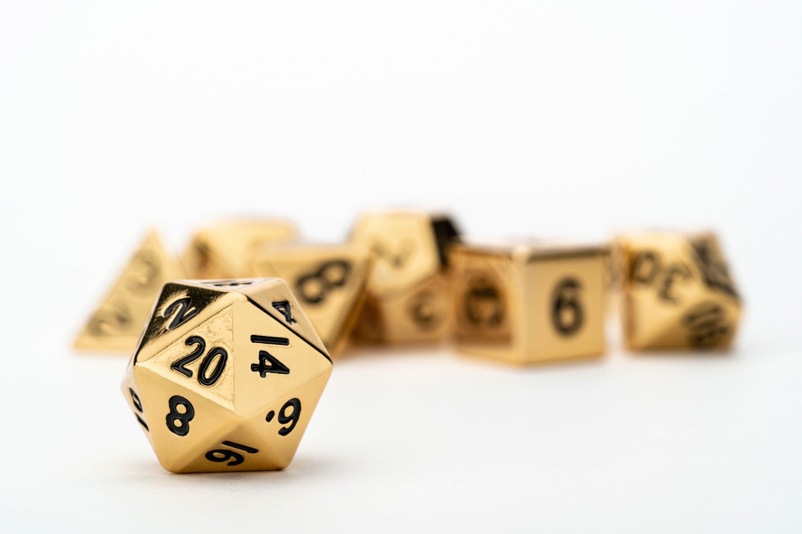 Gold 16mm Polyhedral Dice Set