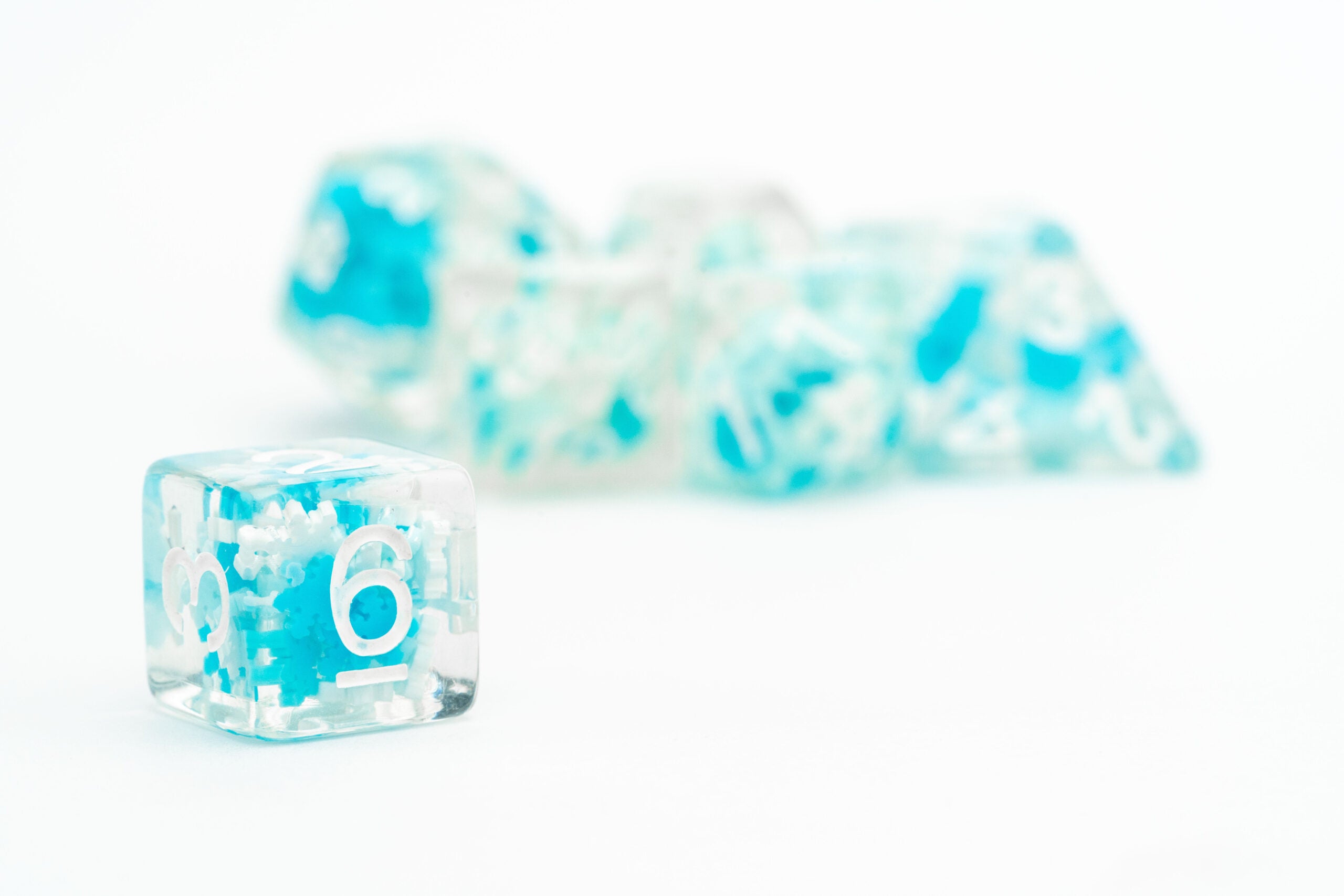 FanRoll Dice Set - 16mm Resin Astro Mica Captured Frost Polyhedral Dice For D&D, 7 Pieces
