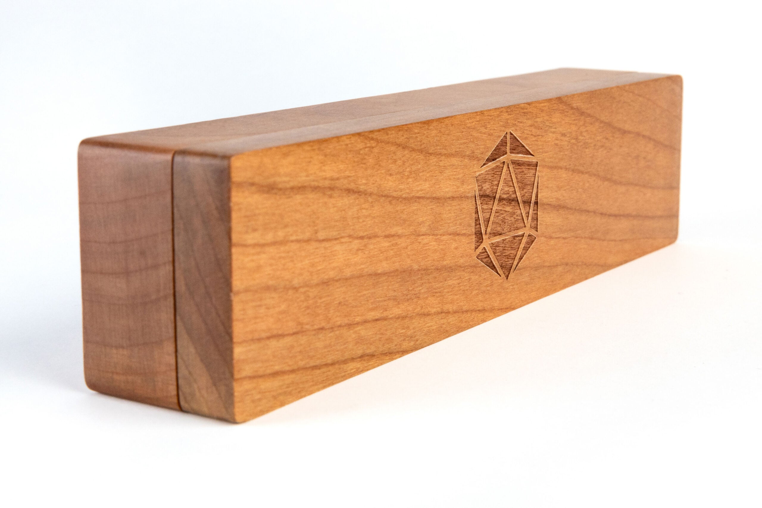 Vault Wooden Dice Case