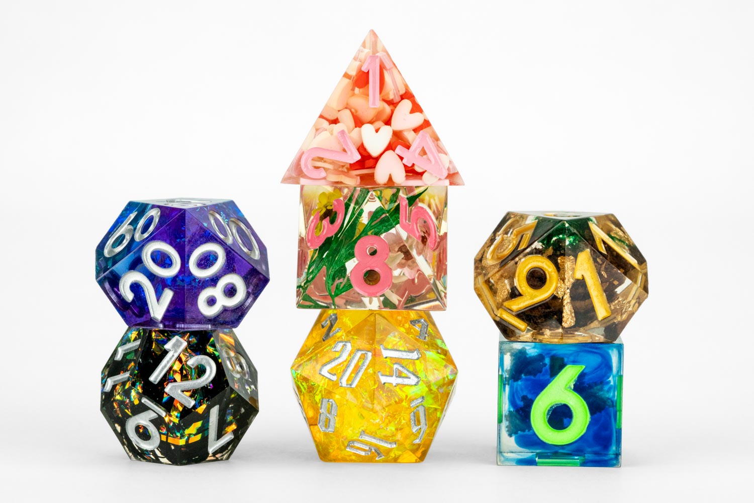 Mystery Misfit Sharp Edge Resin Polyhedral Dice Set – FanRoll
