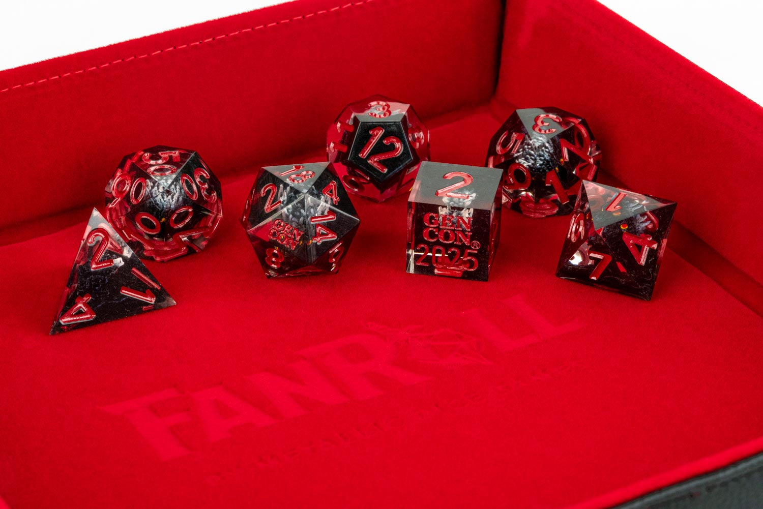 Gen Con 2025: Dragon Sharp Edge Set