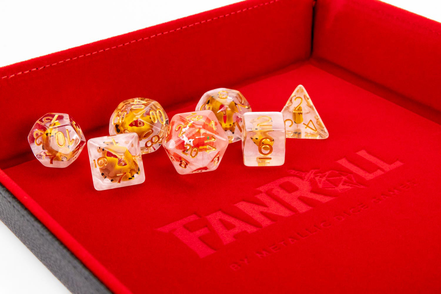 Santa Set Reindeer Dice 16mm Resin Poly Dice Set