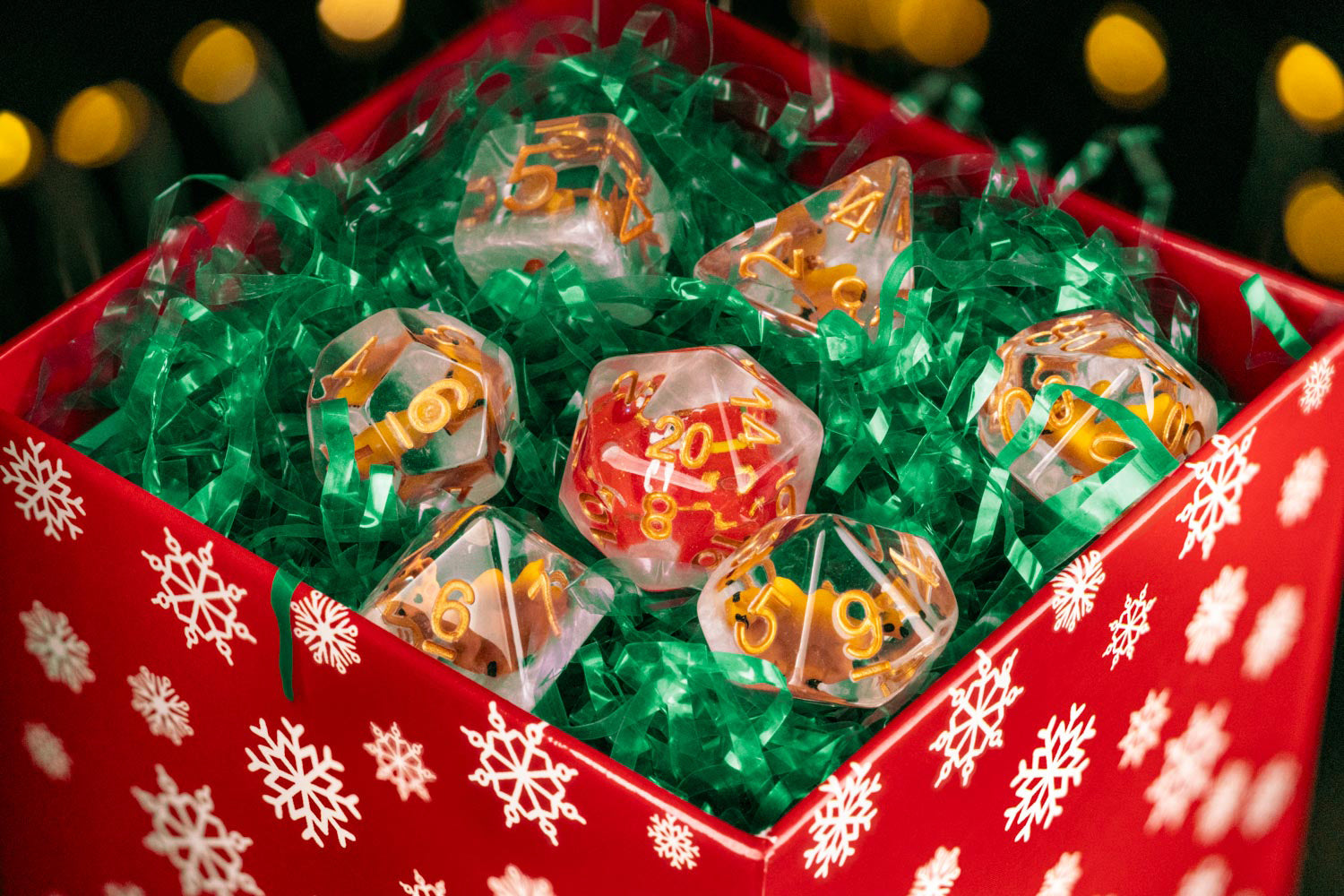 Santa Set Reindeer Dice 16mm Resin Poly Dice Set