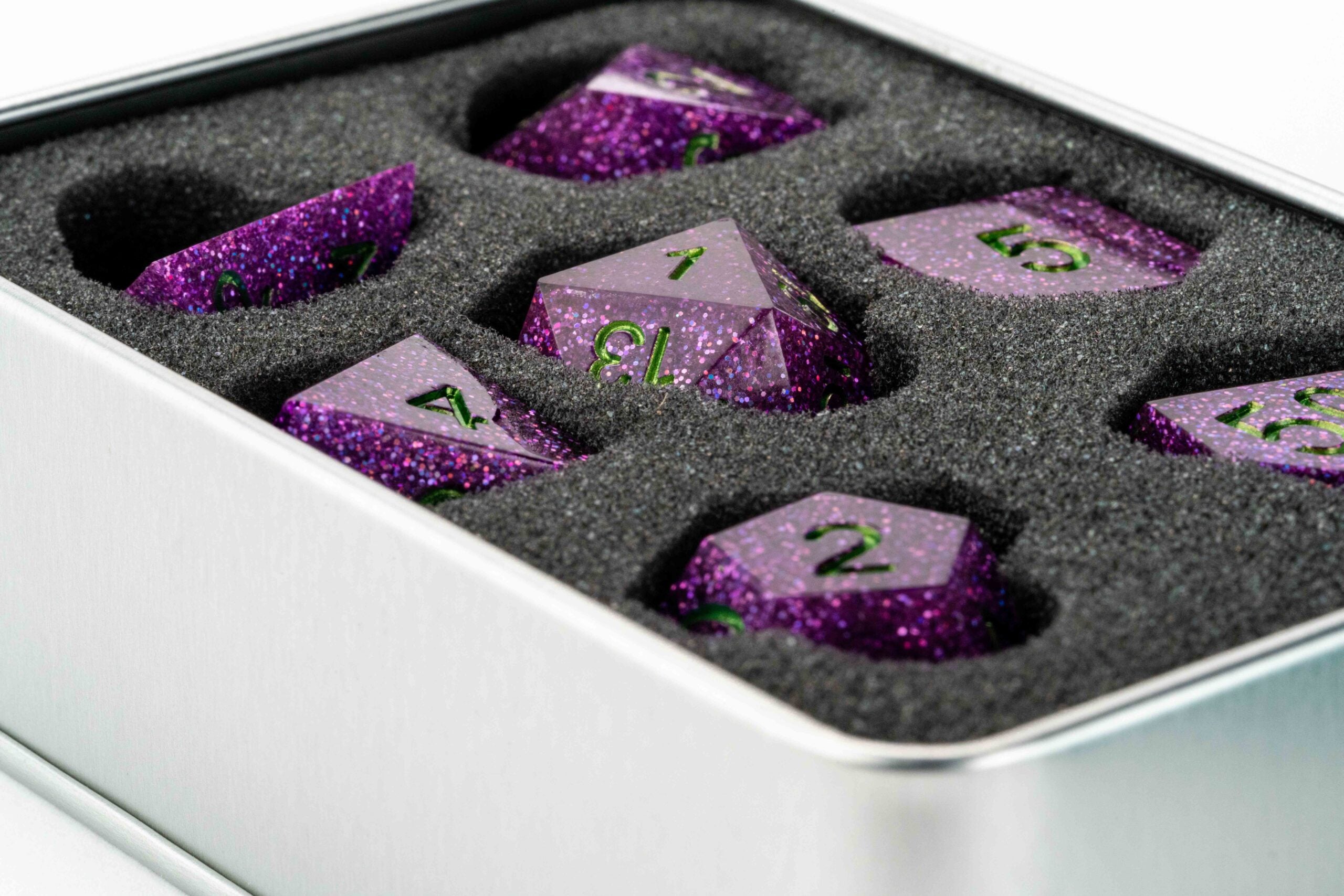 STRIKING Sharp Edge Fancy Glitter Dice
