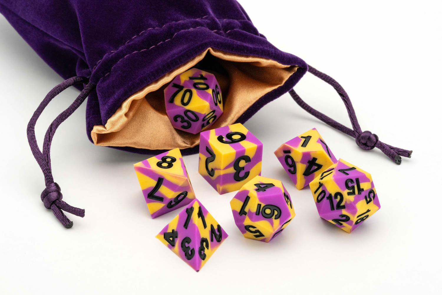Sharp Edge Silicone Rubber Dice Set: Intersex Pride