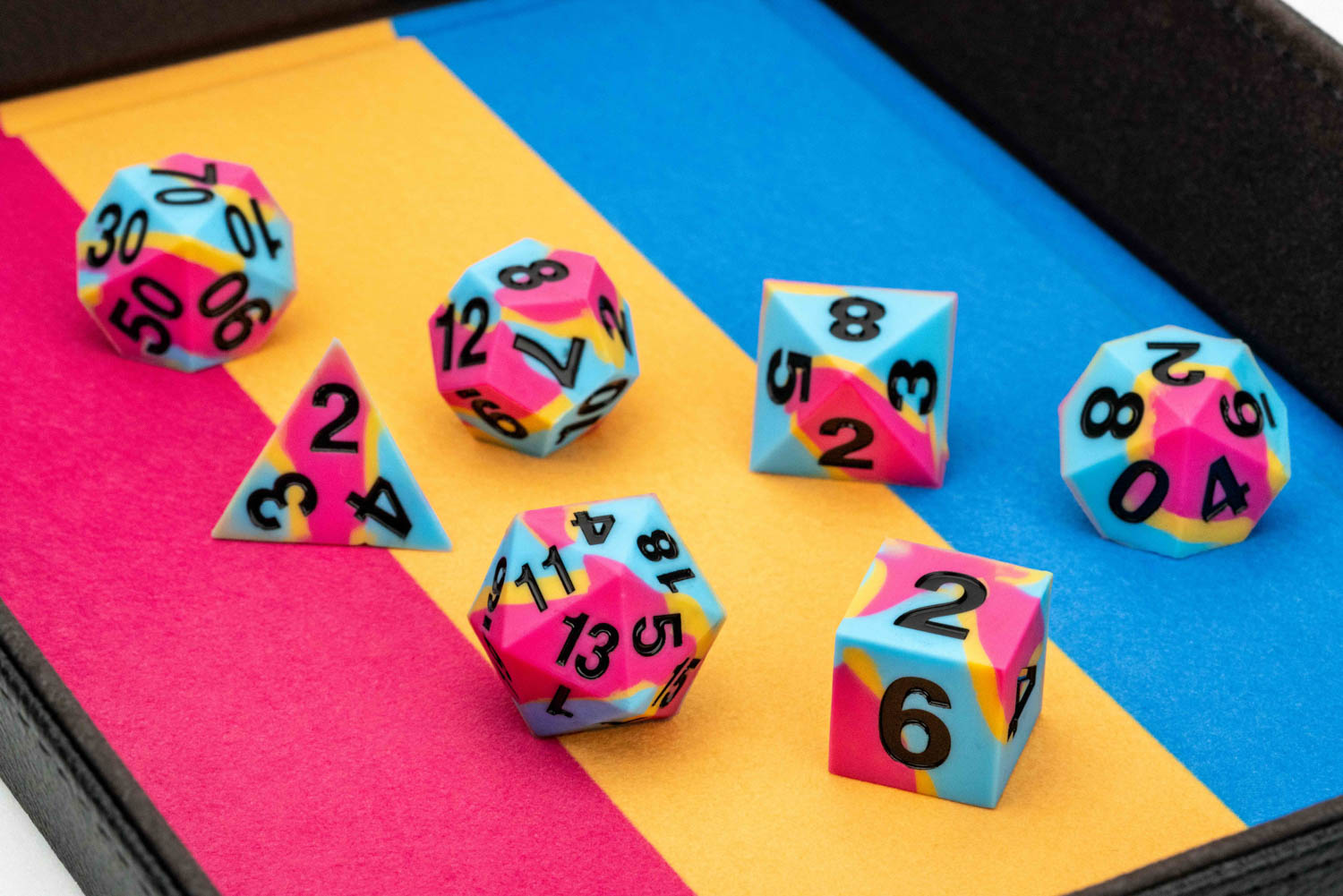 Sharp Edge Silicone Rubber Dice Set: Pansexual Pride