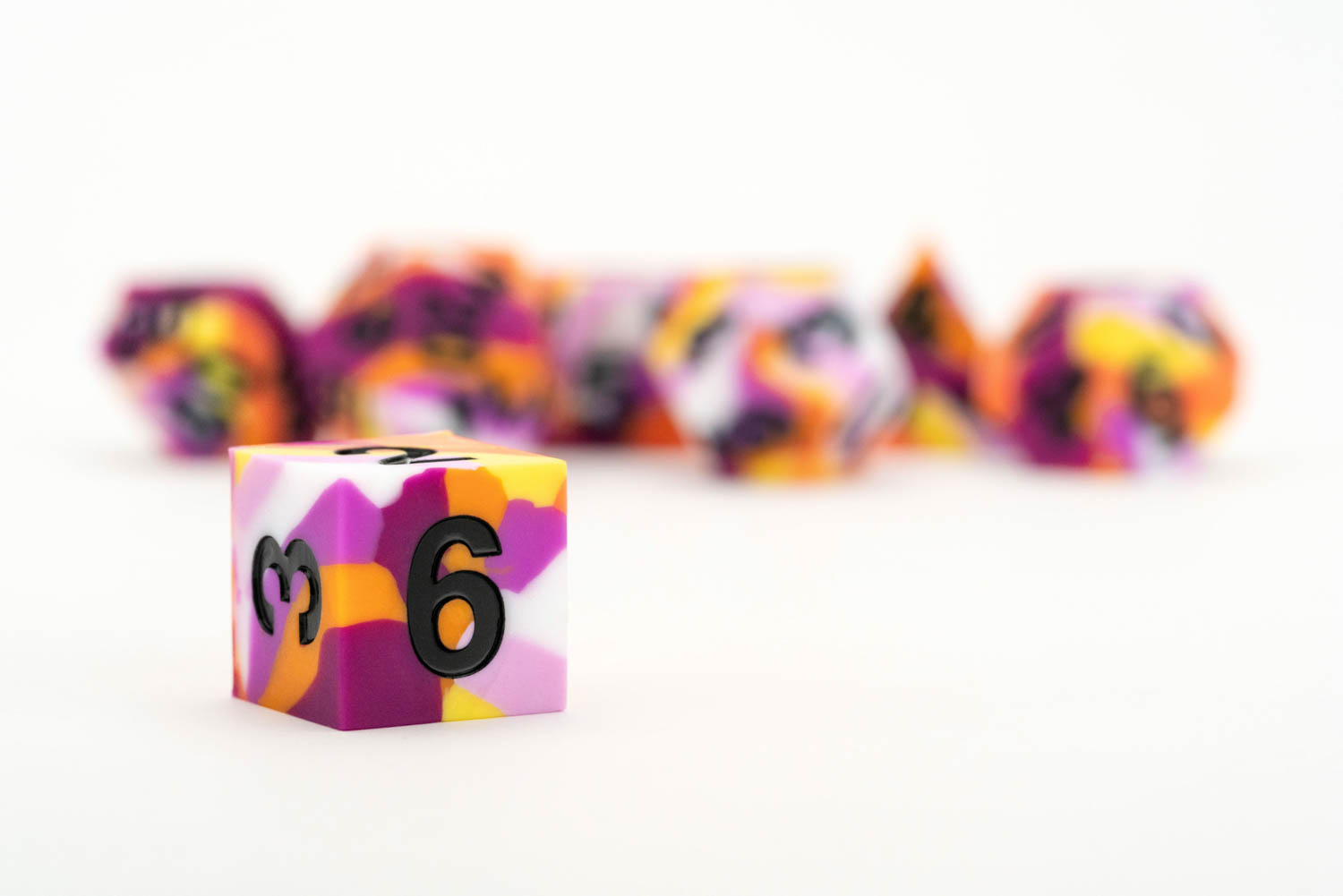 Sharp Edge Silicone Rubber Dice Set: Lesbian Pride