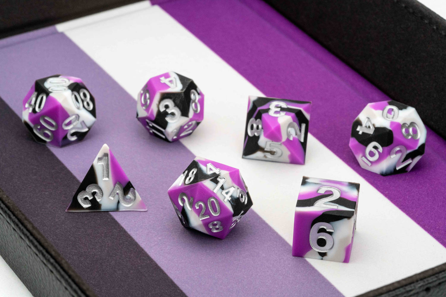 Sharp Edge Silicone Rubber Dice Set: Asexual Pride