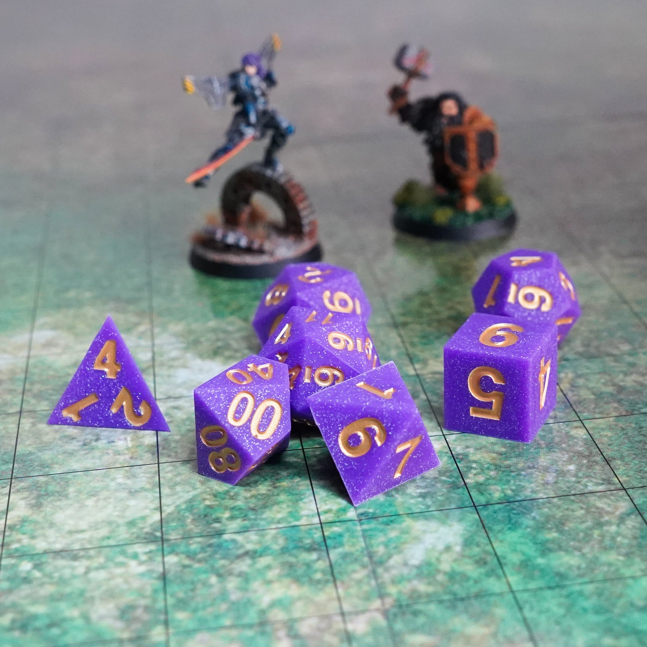 Sharp Edge Silicone Rubber Dice Set: Regal Ricochet