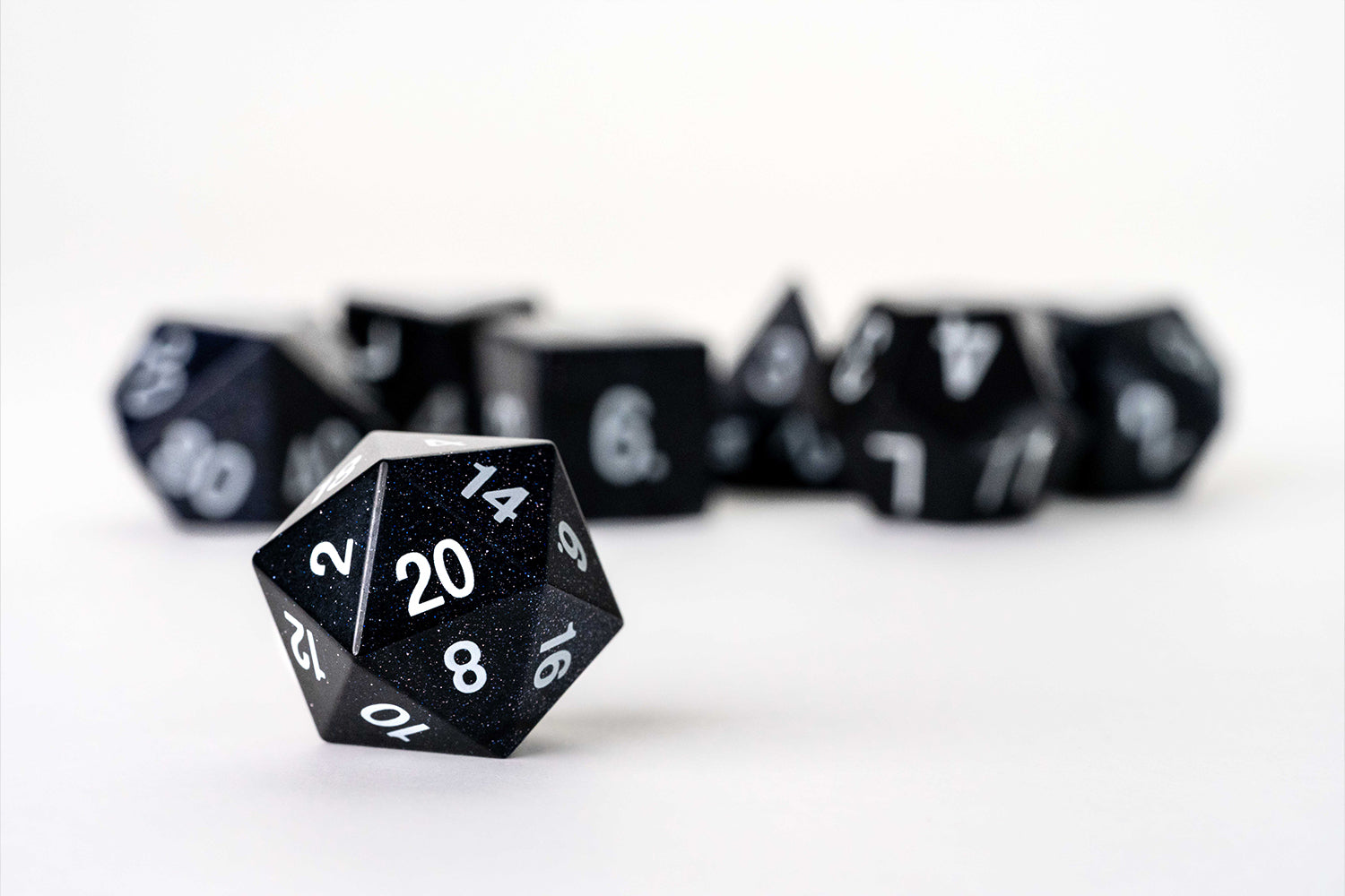 Mystic Mines 16mm Stone Poly Dice Set: Blue Sandstone